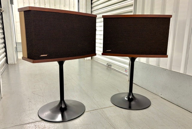 Bose 901 Series V Speakers + Equalizer + Tulips Stands (Complete System)