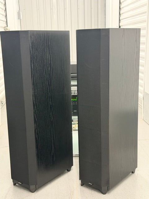 Boston Acoustics Lynnfield VR30-Floorstanding Tower Speakers, in Excellent Condition!!!