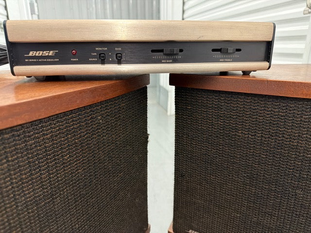 Bose 901 Series V Speakers + Equalizer + Tulips Stands (Complete System)