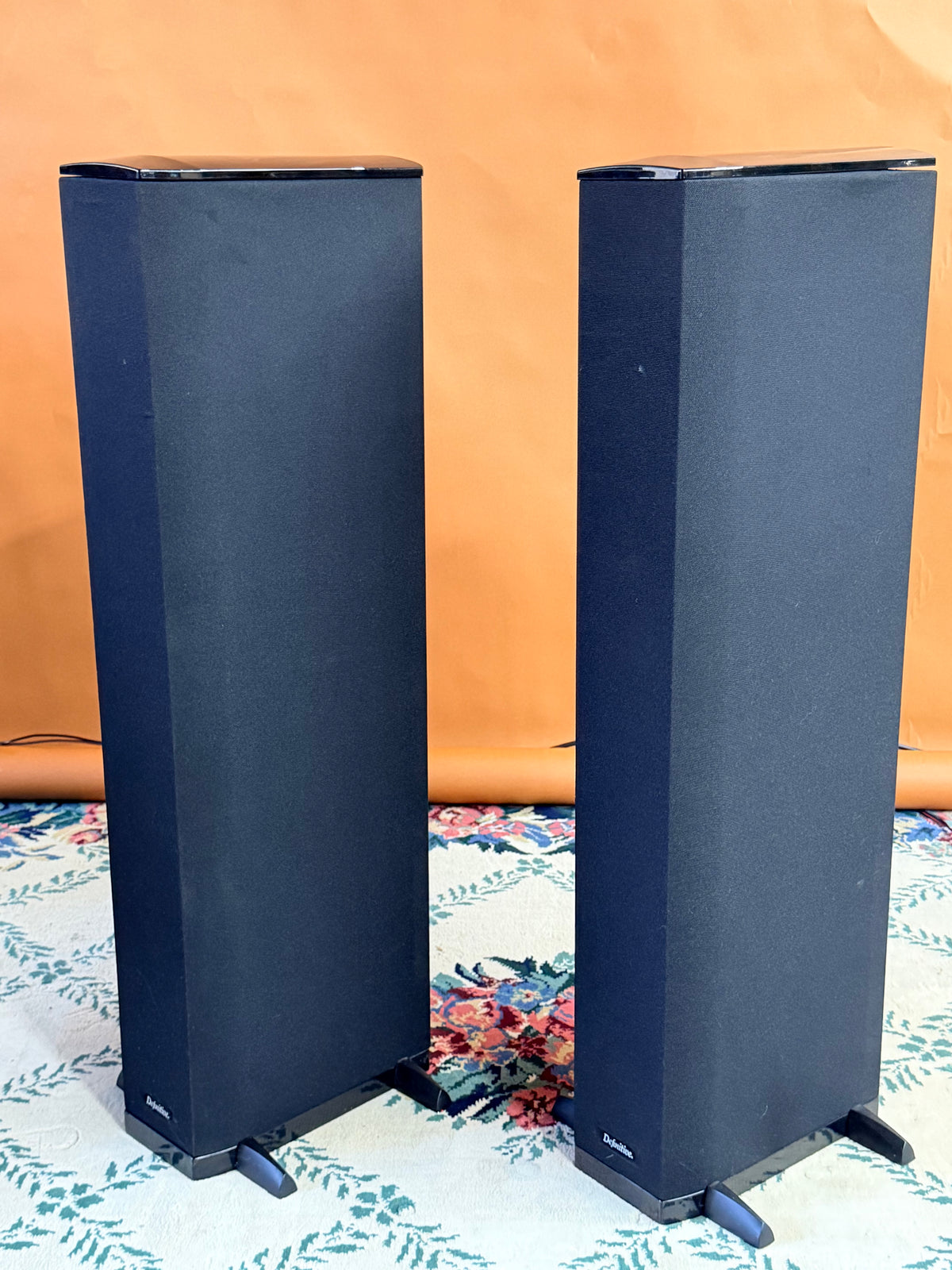 Definitive Technology BP-8020ST Bipolar SuperTower Speakers w/Powered Subwoofers – Pair