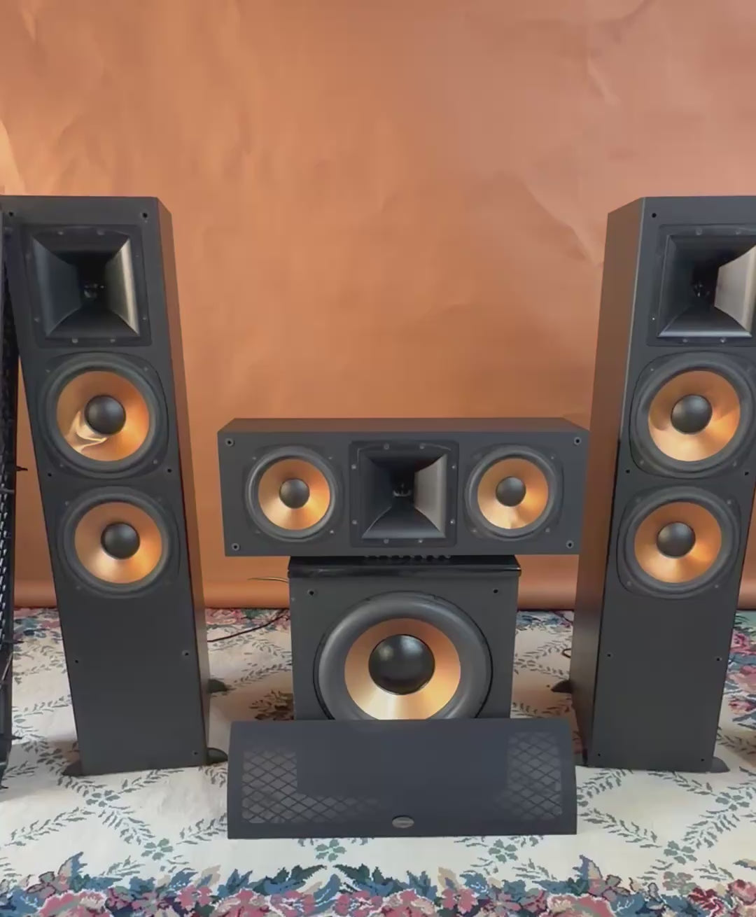 (SOLD) Klipsch Reference Speaker System — RF-3 Towers + RC-3 Center + Acoustech H-100 Subwoofer